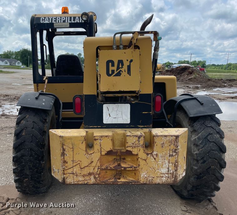 image for item IC9312 1997 Caterpillar TH83  telehandler