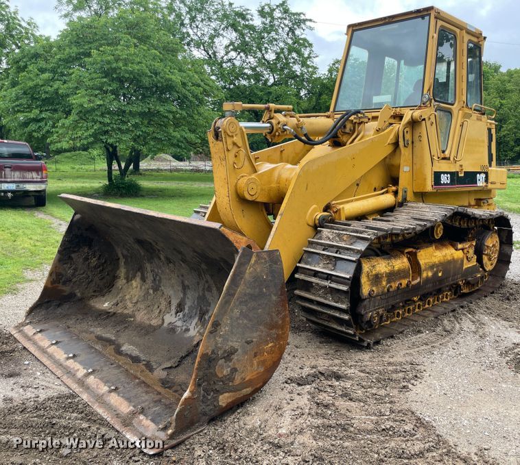 image for item IC9326 1990 Caterpillar 963  track loader