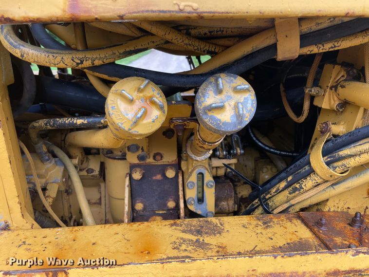 image for item IC9326 1990 Caterpillar 963  track loader