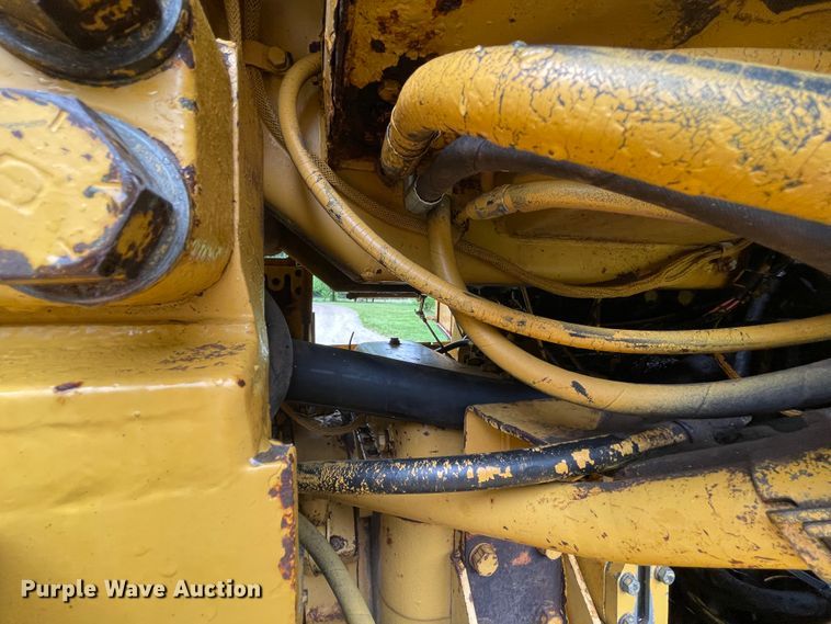 image for item IC9326 1990 Caterpillar 963  track loader