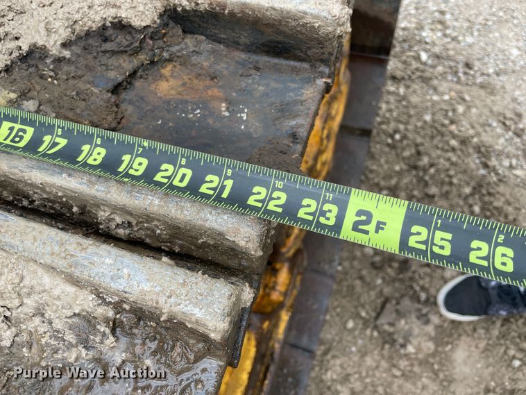 image for item IC9326 1990 Caterpillar 963  track loader