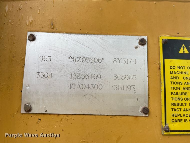 image for item IC9326 1990 Caterpillar 963  track loader