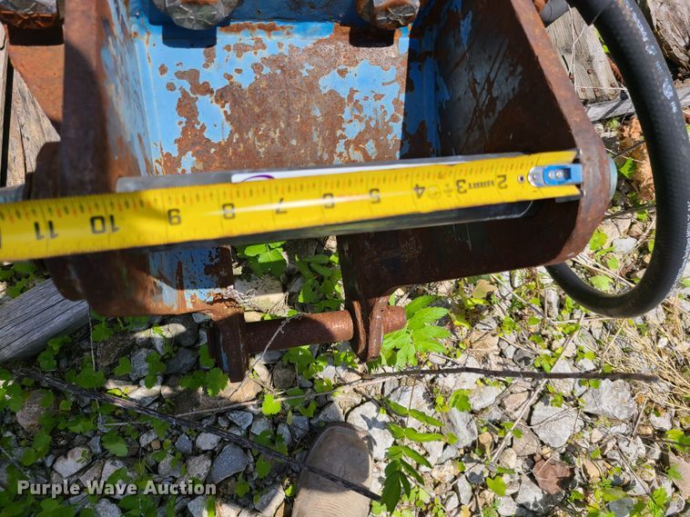 image for item IC9775 Okada 60  breaker