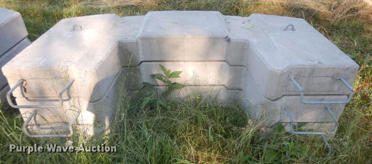 image for item ID9894 2006 Terex CBR36H-4  self-erecting tower crane