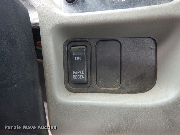 image for item ID9895 2010 International WorkStar 7300  digger derrick truck