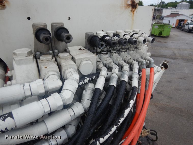 image for item ID9895 2010 International WorkStar 7300  digger derrick truck