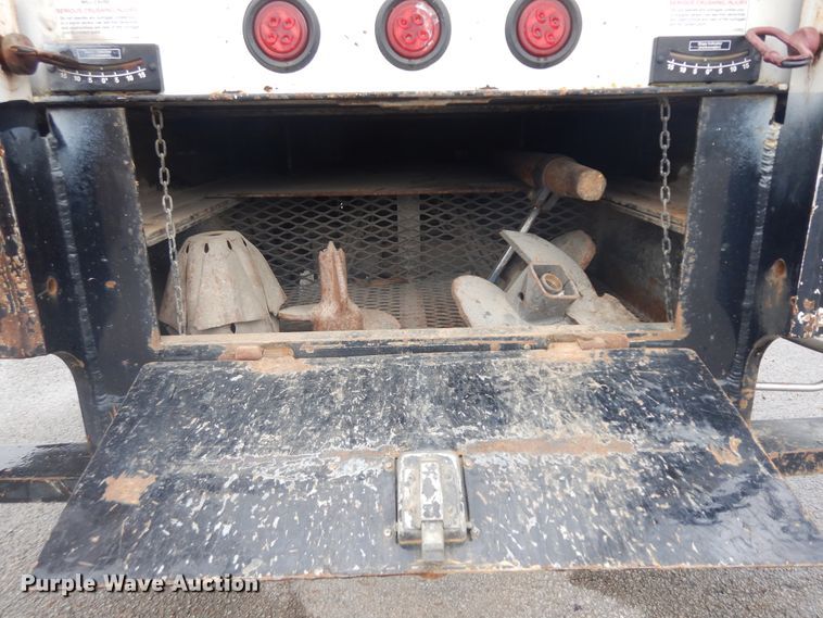 image for item ID9895 2010 International WorkStar 7300  digger derrick truck