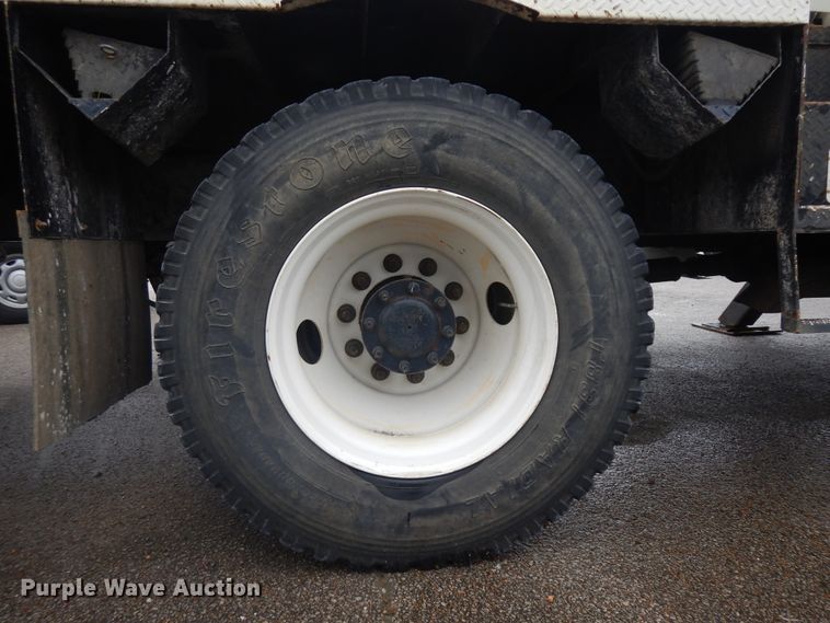 image for item ID9895 2010 International WorkStar 7300  digger derrick truck