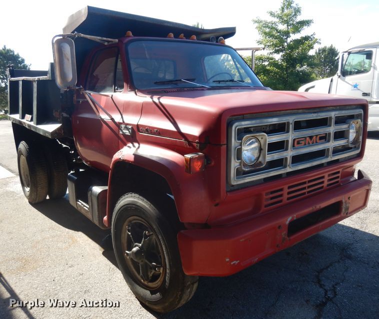 image for item ID9945 1974 GMC 6500  dump truck
