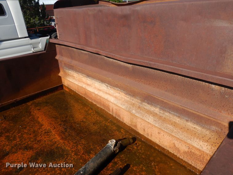 image for item ID9945 1974 GMC 6500  dump truck