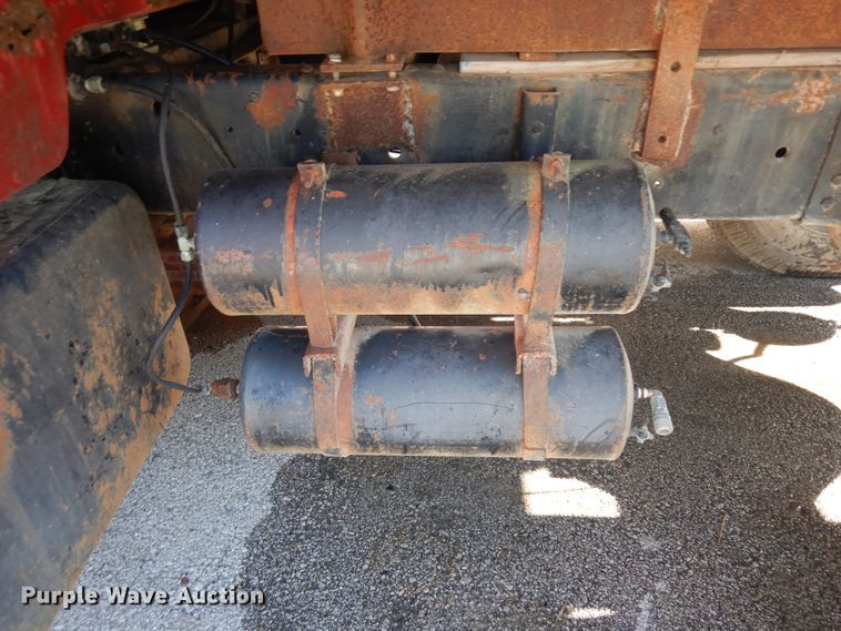 image for item ID9945 1974 GMC 6500  dump truck