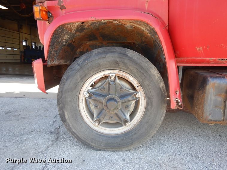 image for item ID9945 1974 GMC 6500  dump truck