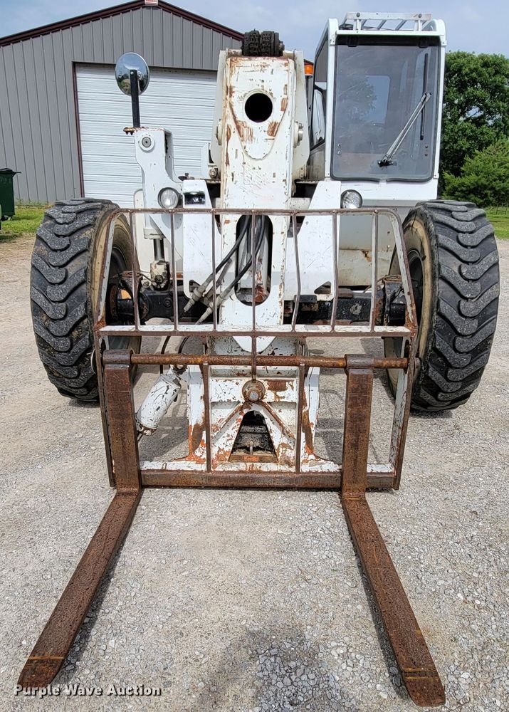 image for item IF9771 2000 Lull 844  telehandler