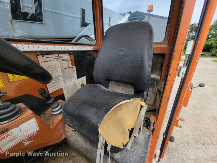 image for item IF9771 2000 Lull 844  telehandler