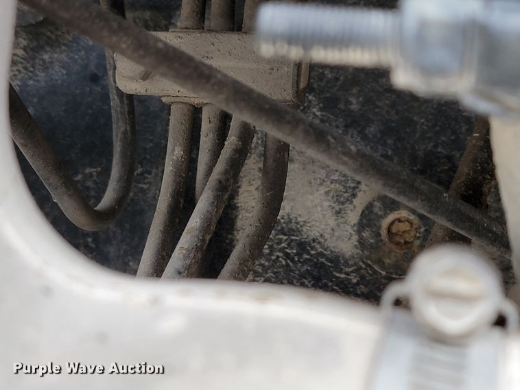 image for item IF9771 2000 Lull 844  telehandler