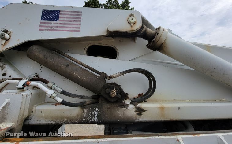 image for item IF9771 2000 Lull 844  telehandler