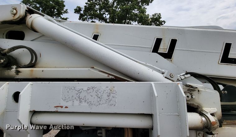 image for item IF9771 2000 Lull 844  telehandler