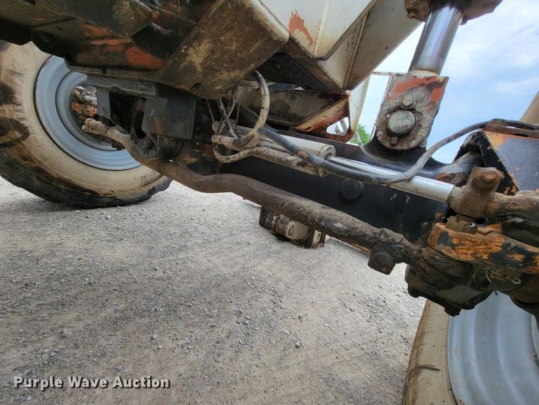 image for item IF9771 2000 Lull 844  telehandler