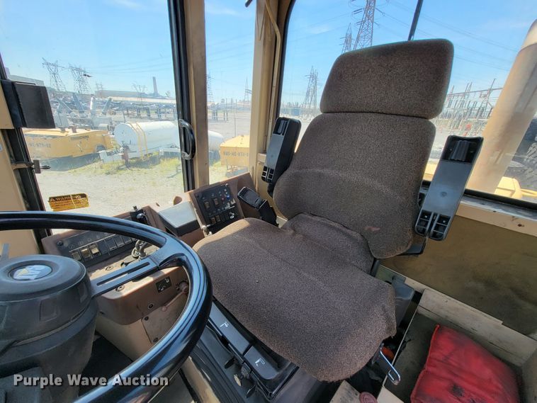 image for item IF9809 1995 Caterpillar 950F-2  wheel loader