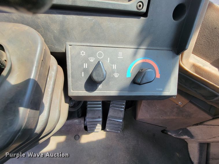 image for item IF9809 1995 Caterpillar 950F-2  wheel loader