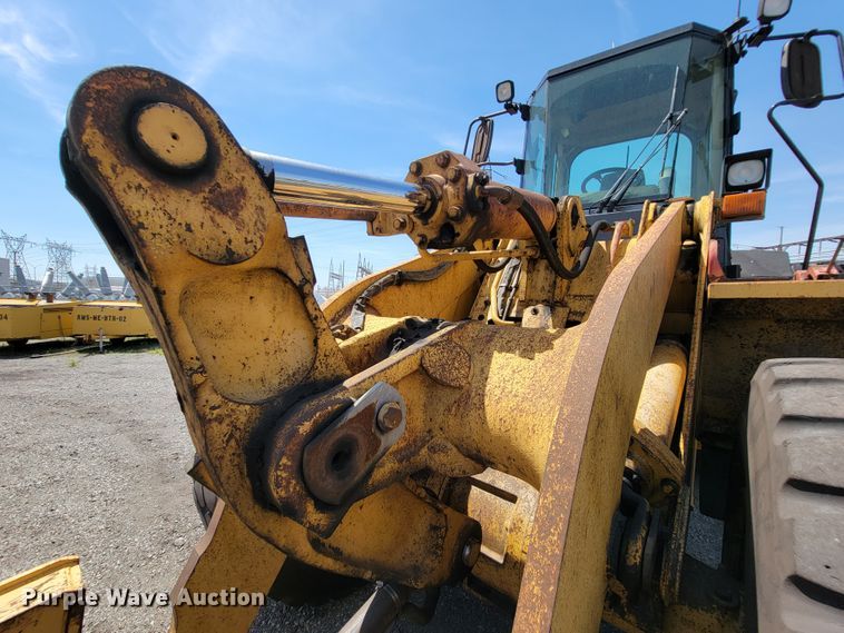 image for item IF9809 1995 Caterpillar 950F-2  wheel loader