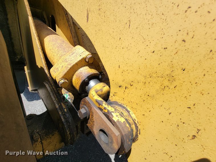 image for item IF9809 1995 Caterpillar 950F-2  wheel loader