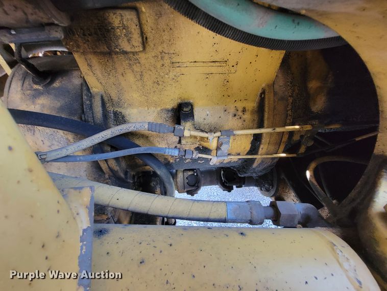 image for item IF9809 1995 Caterpillar 950F-2  wheel loader