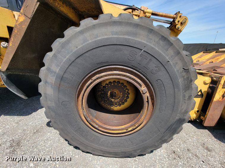 image for item IF9809 1995 Caterpillar 950F-2  wheel loader