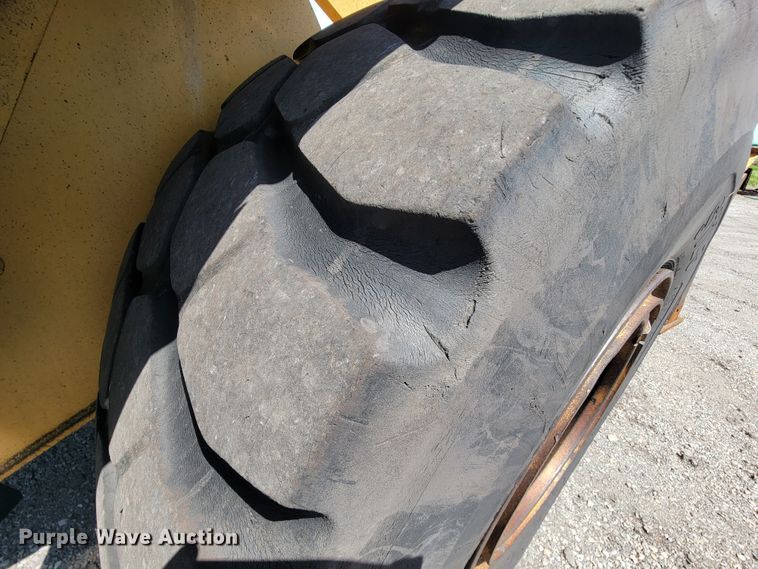 image for item IF9809 1995 Caterpillar 950F-2  wheel loader