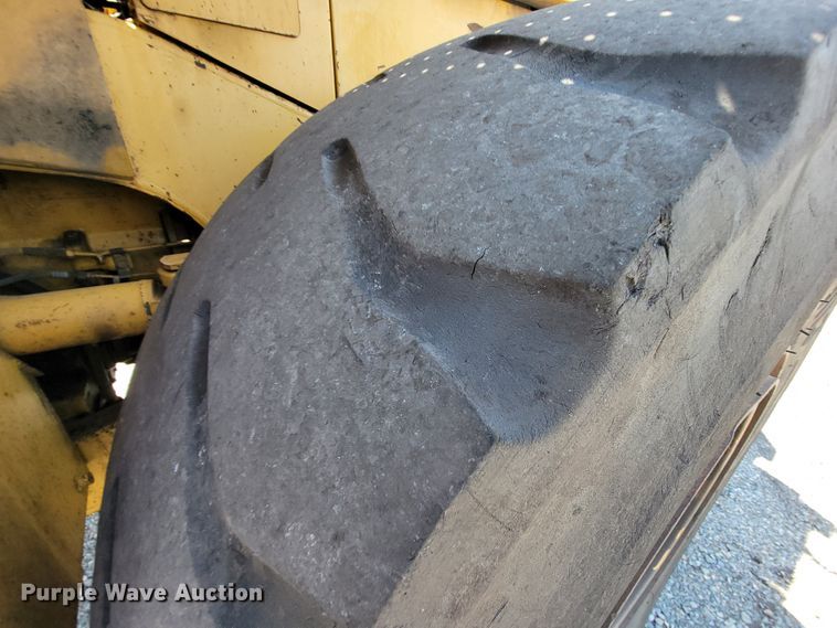 image for item IF9809 1995 Caterpillar 950F-2  wheel loader