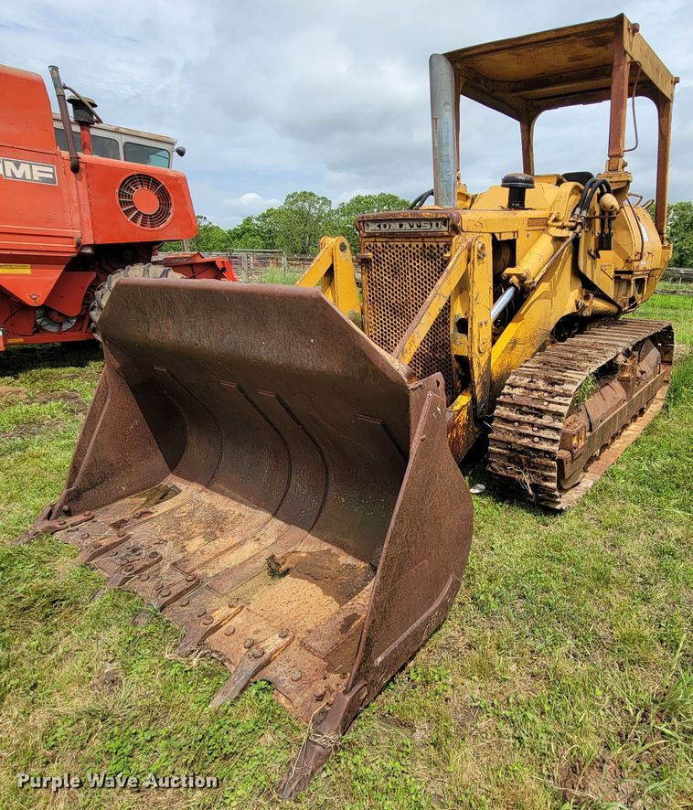 image for item IF9817 1980 Komatsu D57S-1  track loader