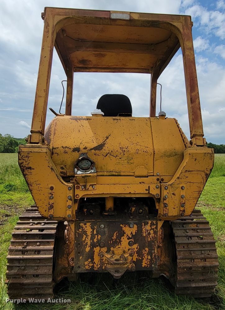 image for item IF9817 1980 Komatsu D57S-1  track loader