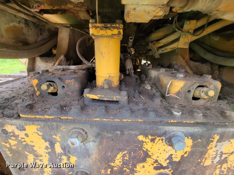 image for item IF9817 1980 Komatsu D57S-1  track loader