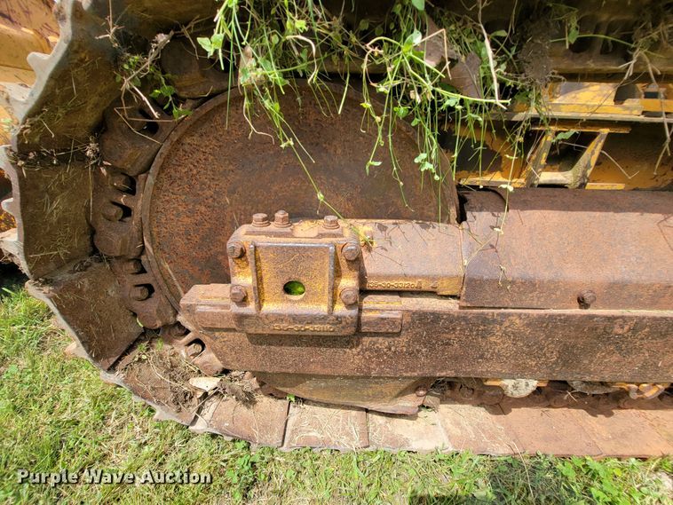 image for item IF9817 1980 Komatsu D57S-1  track loader