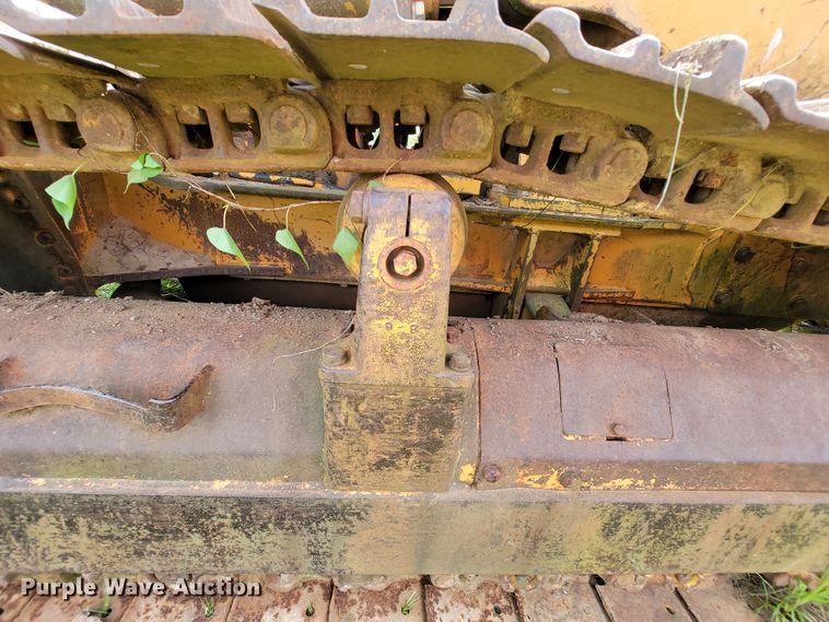 image for item IF9817 1980 Komatsu D57S-1  track loader