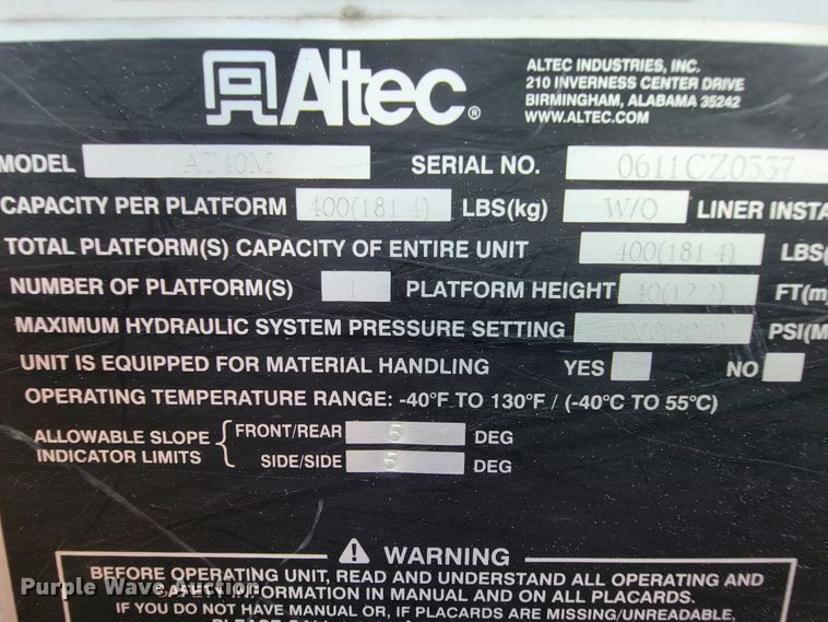 image for item IF9820 2011 Dodge Ram 5500  bucket truck