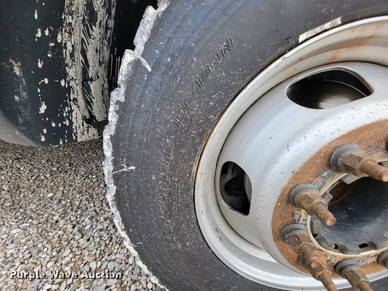 image for item IF9820 2011 Dodge Ram 5500  bucket truck