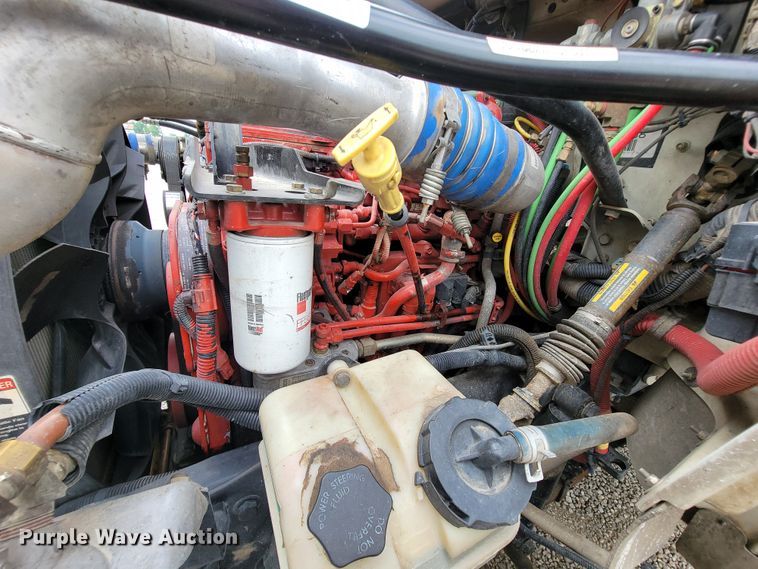 image for item IF9821 2009 Freightliner Business Class M2  digger derrick truck