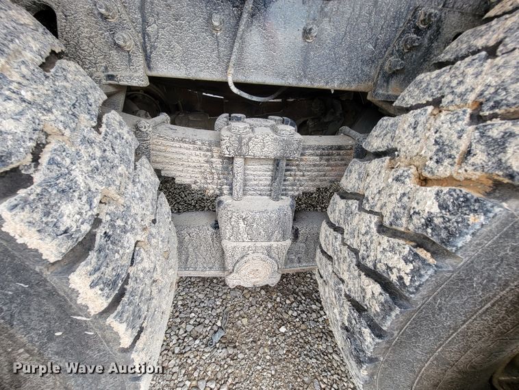 image for item IF9821 2009 Freightliner Business Class M2  digger derrick truck