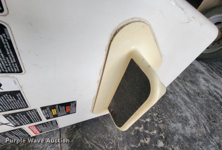 image for item IF9827 (2) man buckets