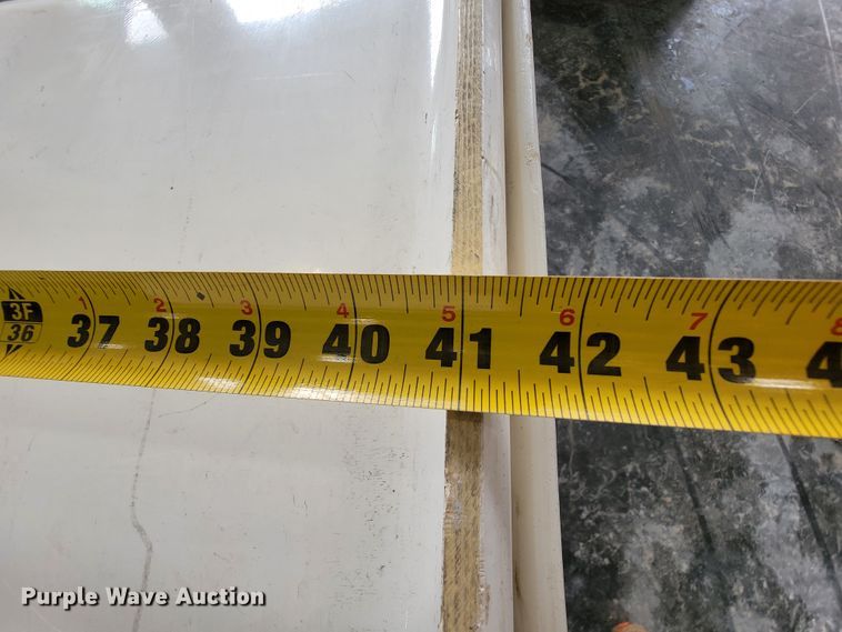 image for item IF9827 (2) man buckets