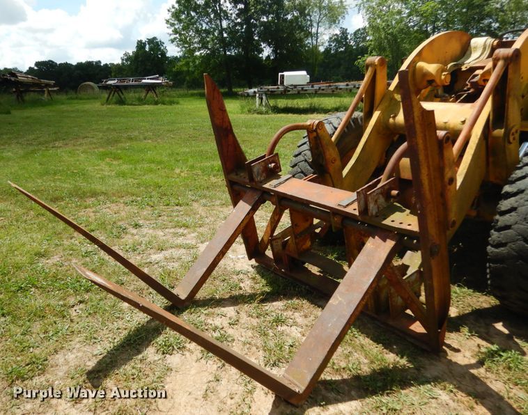 image for item II9501 Caterpillar 944  wheel loader