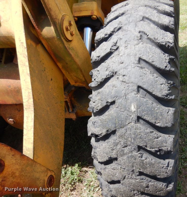 image for item II9501 Caterpillar 944  wheel loader