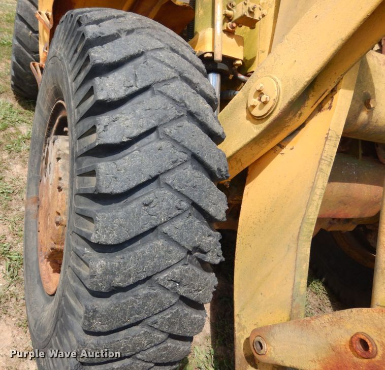 image for item II9501 Caterpillar 944  wheel loader