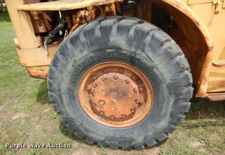image for item II9501 Caterpillar 944  wheel loader