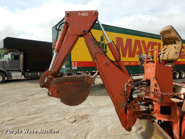 image for item IL9435 1994 Ditch Witch 5110  trencher