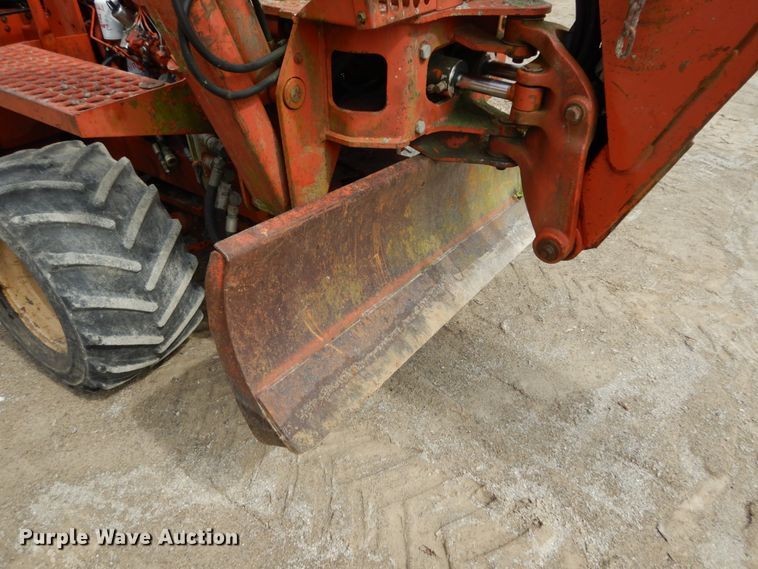image for item IL9435 1994 Ditch Witch 5110  trencher