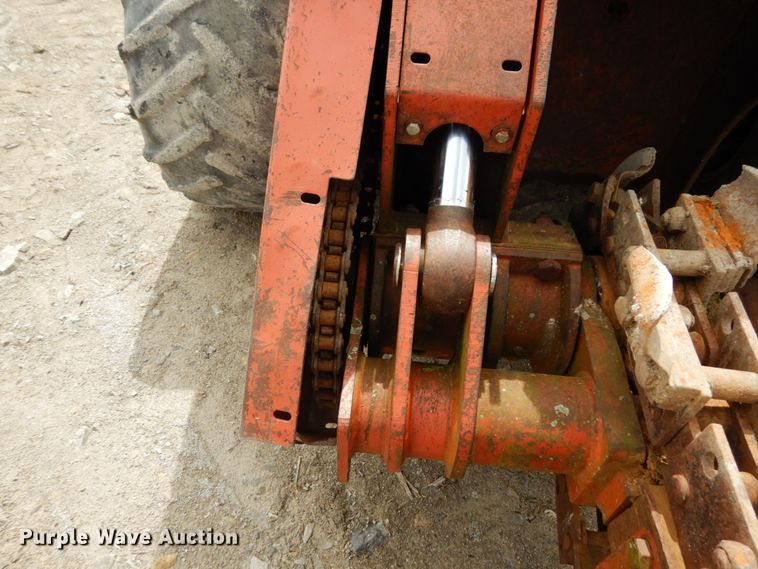 image for item IL9435 1994 Ditch Witch 5110  trencher