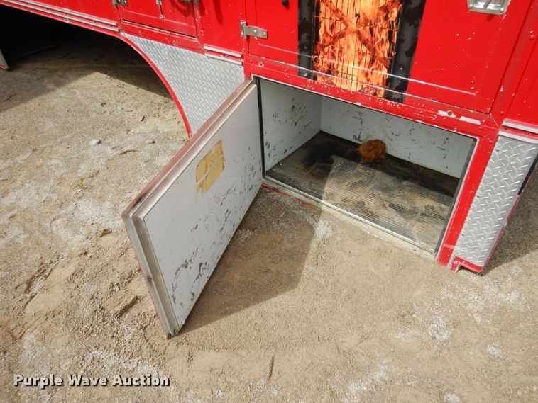 image for item IL9436 Intercontinental fire truck bed