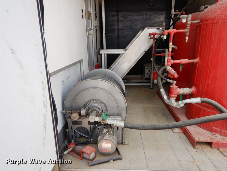 image for item IL9436 Intercontinental fire truck bed